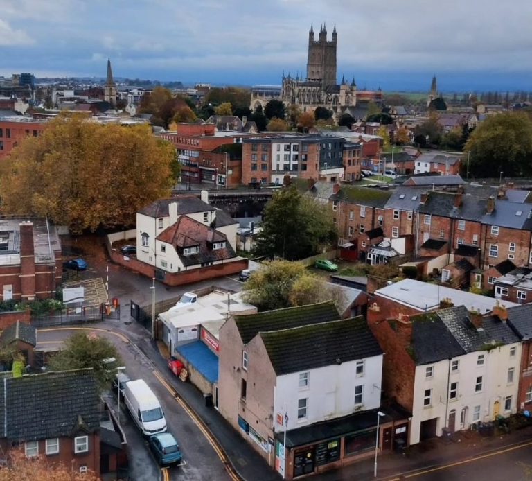 Glos_Cathedral.jpg